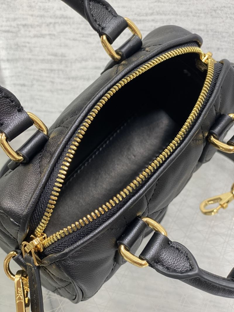 chr1st1an D10r boston bags